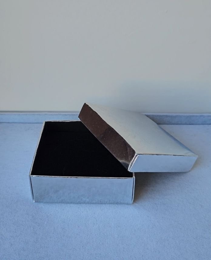 Aksesuar 3X9X9Cm Süngerli Gri Kutu