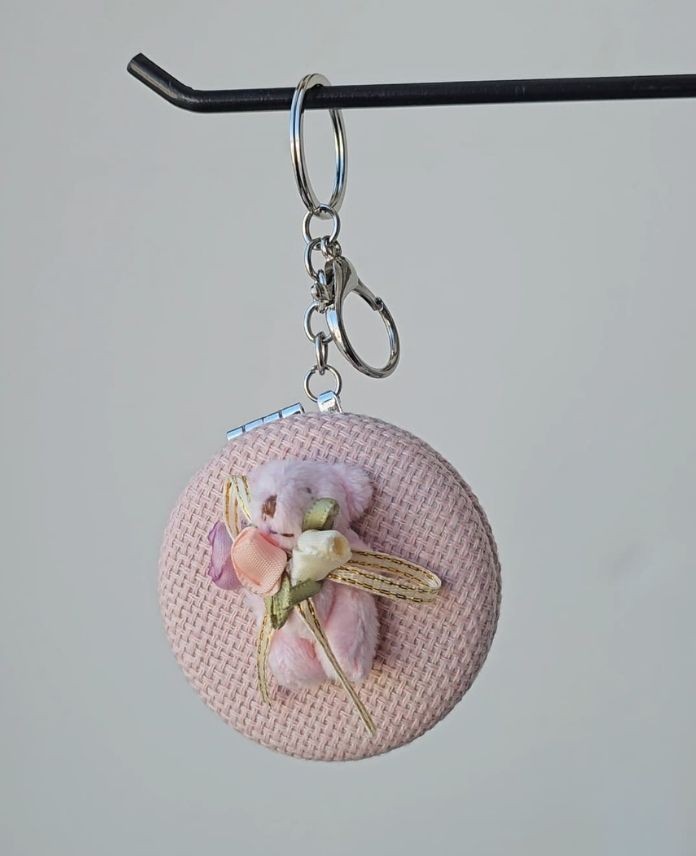 Aksesuar Aynalı Yuvarlak Ayıcık Pembe Anahtarlık