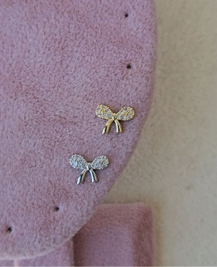 Çelik Kurdele Taşlı (Arkası Düz) Piercing