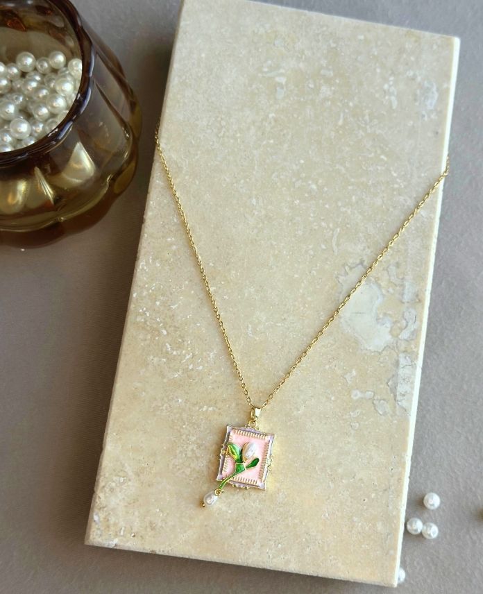 Çelik Sanat Çiçek Pembe Kolye