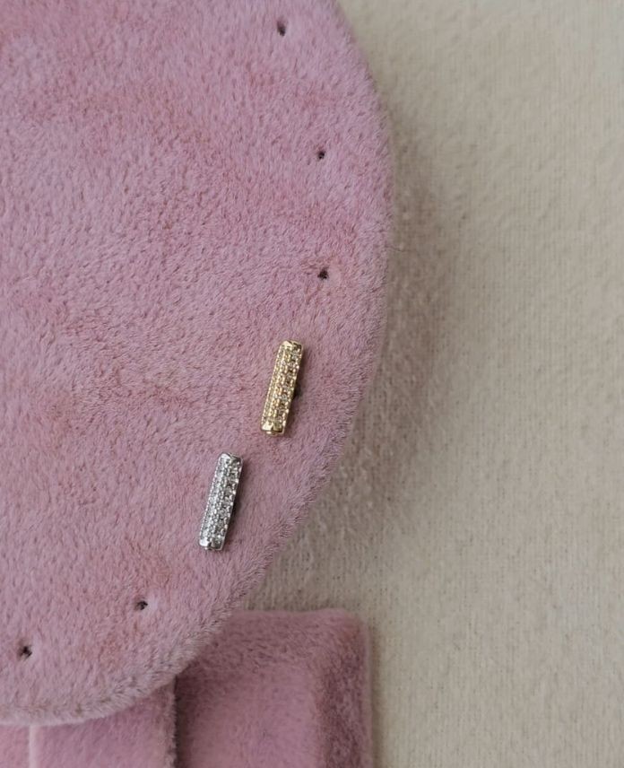 Çelik Şerit Taşlı (Arkası Düz) Piercing