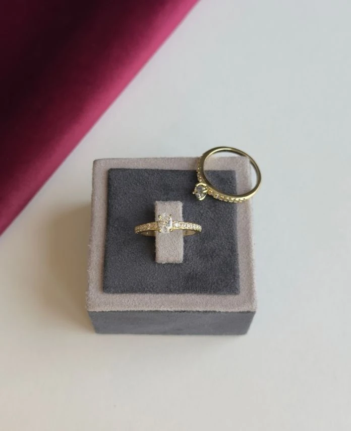 Xuping Numaralı Tektaş 14 Yüzük