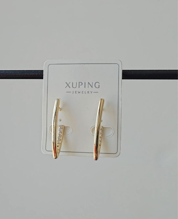 Xuping Elips Taşlı Gold Küpe