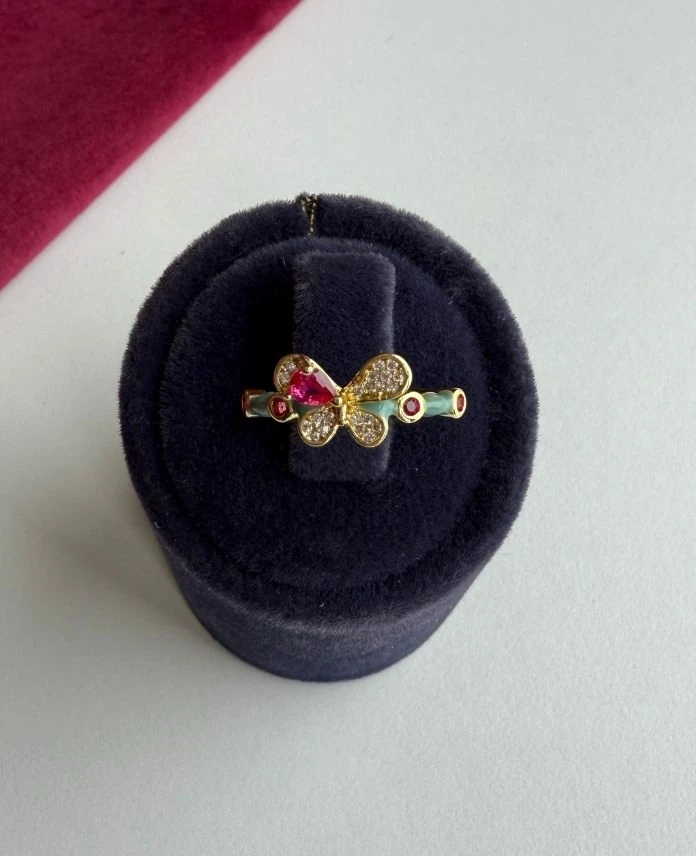 Pirinç Ayarlamalı Turkuaz Kelebek Taşlı Yüzük