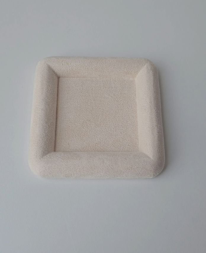 Aksesuar Kare Tepsi 12X12Cm Beyaz Stand