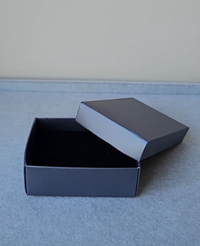 Aksesuar 3X6X8Cm Süngerli Siyah Kutu
