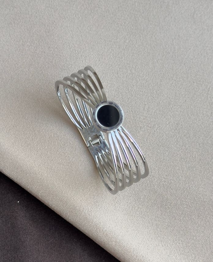 Çelik Yuvarlak Siyah Kelepçe