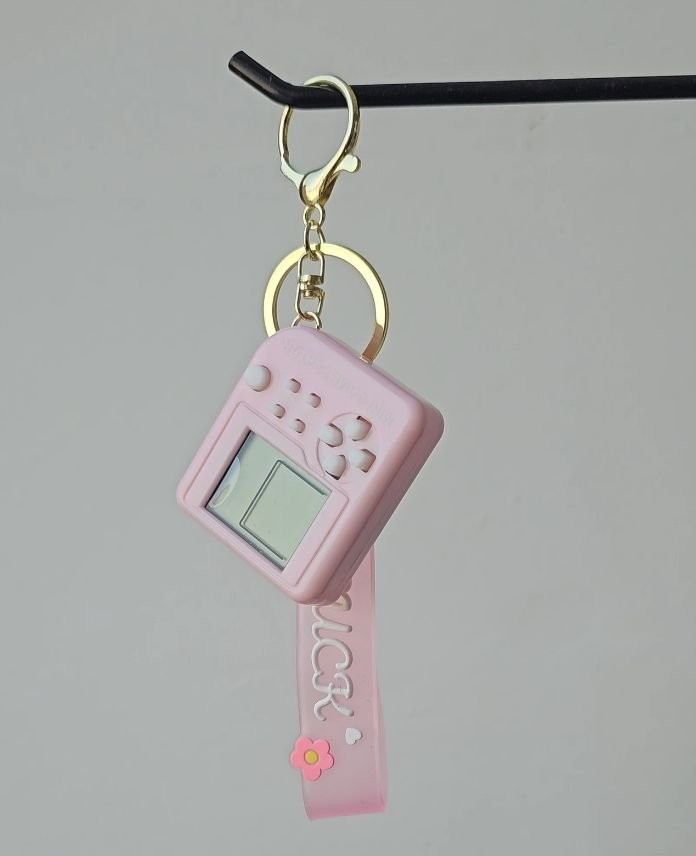 Aksesuar Oyuncak Çalışır Pembe Anahtarlık
