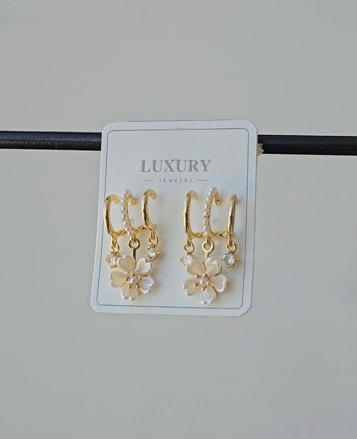 Luxury 3 Lü Çiçek Küpe
