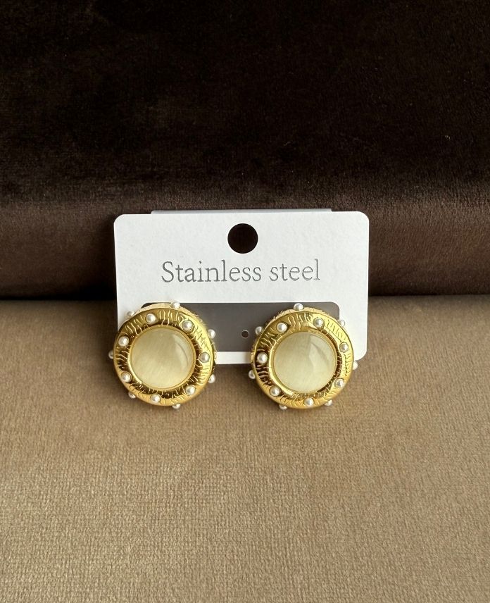 Çelik Yuvarlak Beyaz İncili Küpe