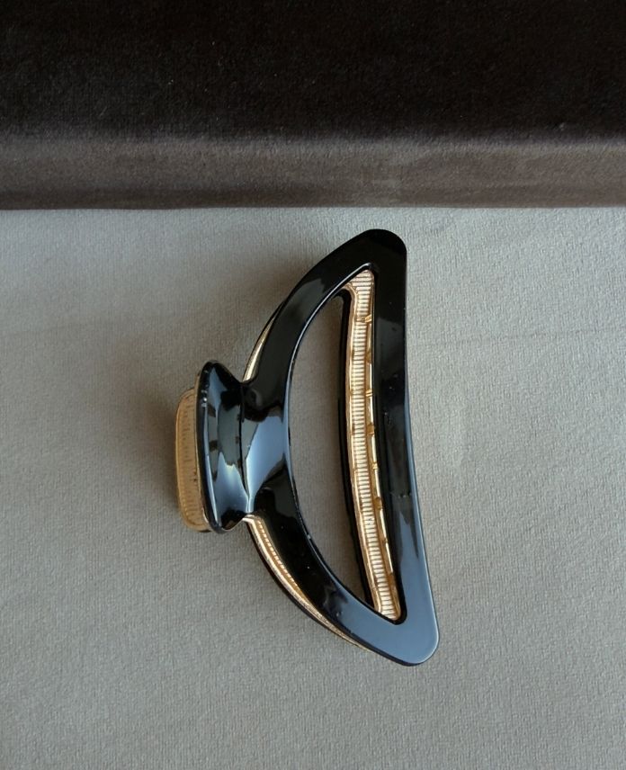 Aksesuar Kemik Elips Siyah Küpe