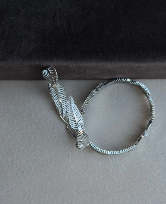 Çelik Yaprak Kelepçe