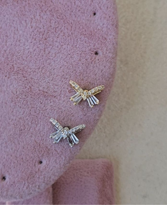 Çelik Kurdele Taşlı (Arkası Düz) Piercing