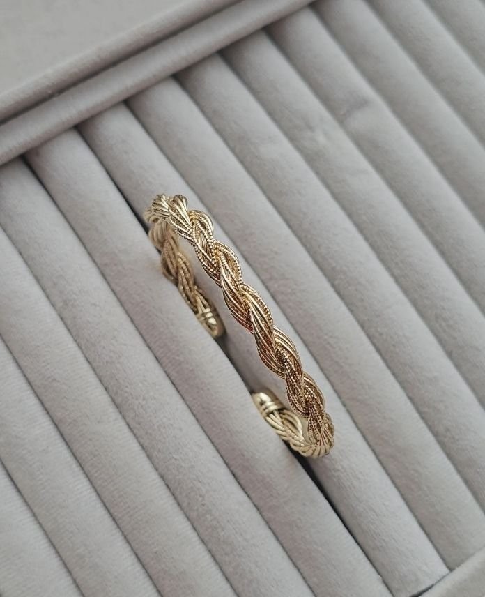Xuping Burgu Gold Kelepçe