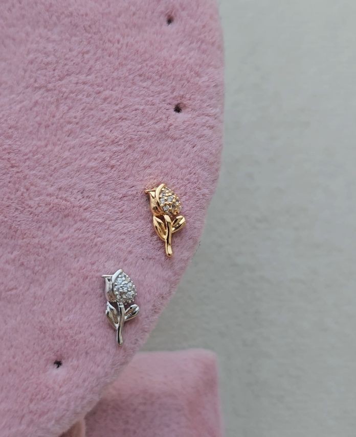 Çelik Gül Taşlı Piercing