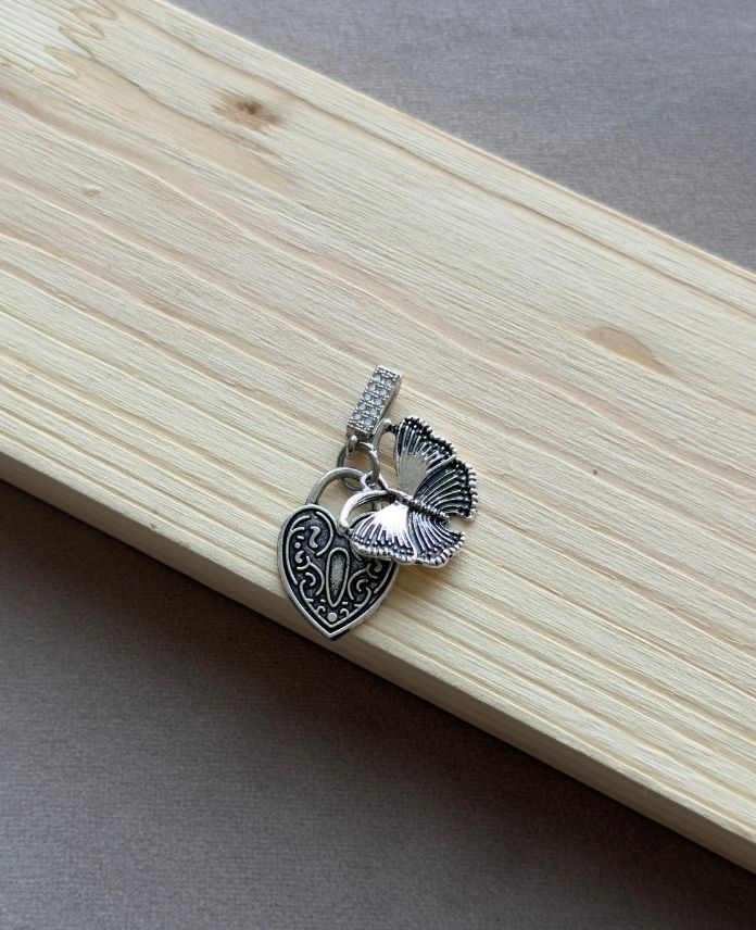 Pirinç Fermuar Charm