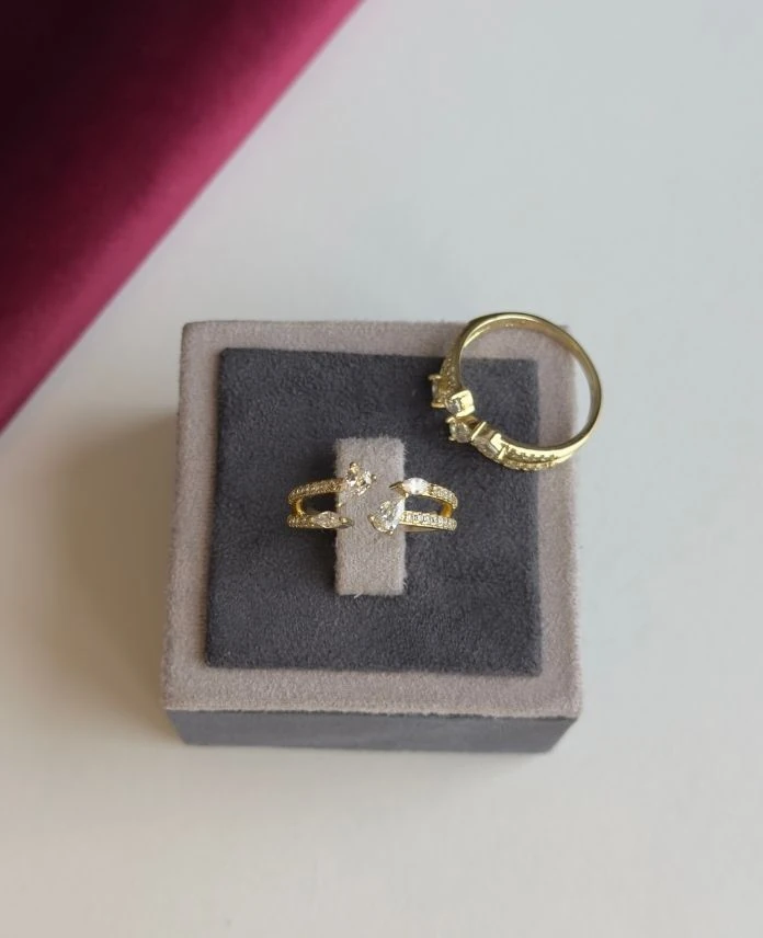 Xuping Ayarlamalı Damla Taşlı 14K Yüzük