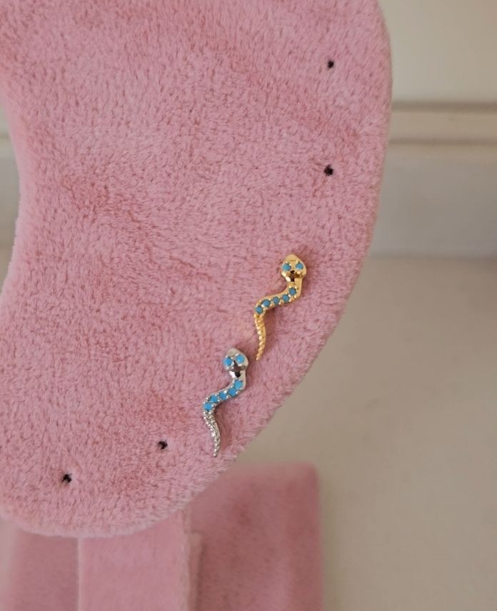 Çelik Yılan Mavi Taşlı Piercing (Arkası Düz)
