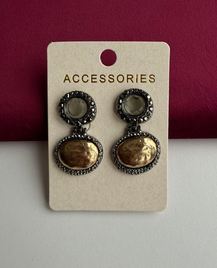 Bijüteri Elips Kahvrengi Taşlı Küpe