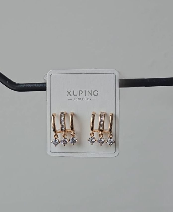 Xuping 3 Şerit Kare Taşlı Rose Küpe