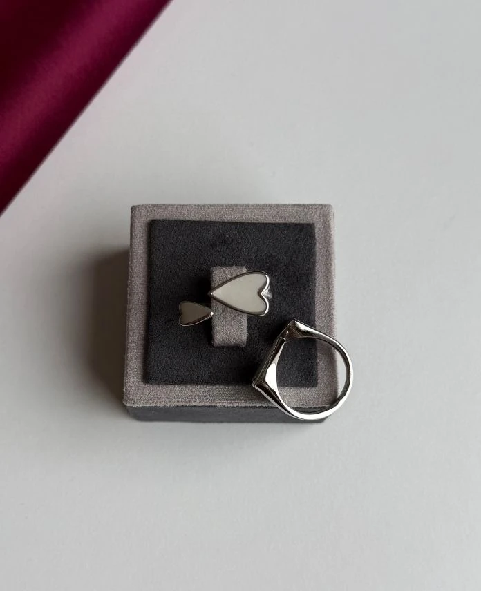 Çelik Ayarlamalı Kalp Sedef Yüzük