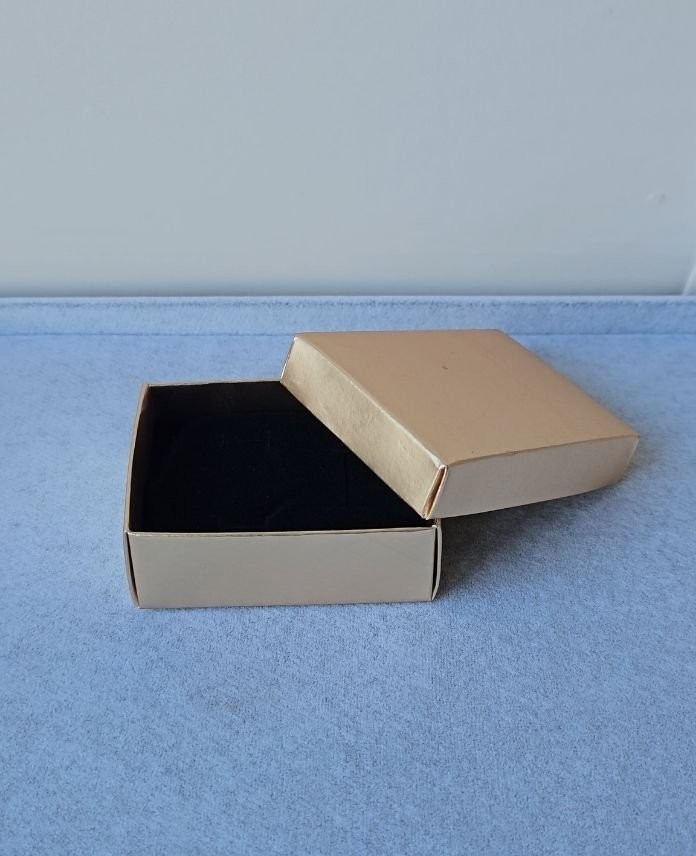 Aksesuar 3X6X8Cm Süngerli Gold Kutu