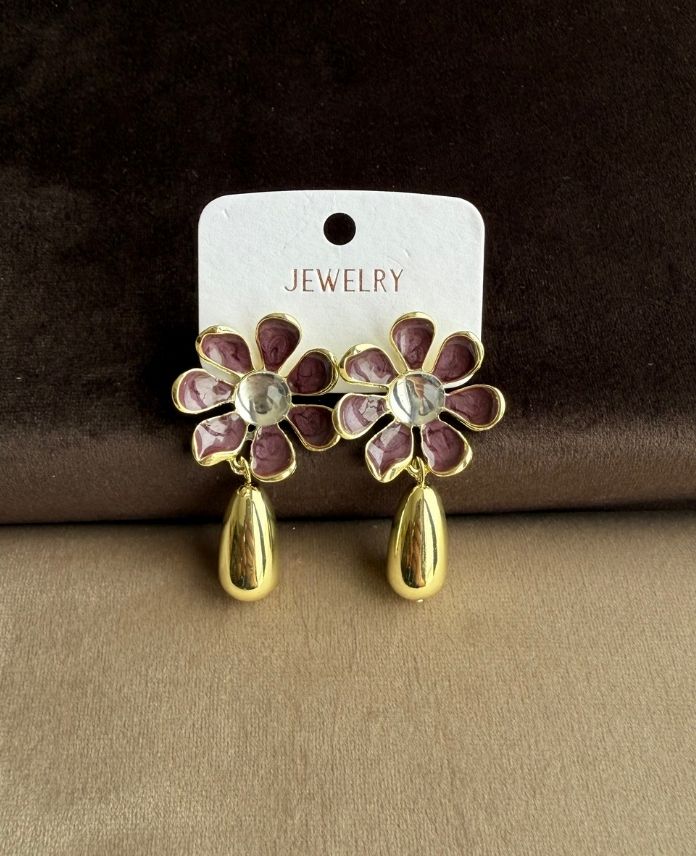 Pirinç Çiçek Bordo Küpe