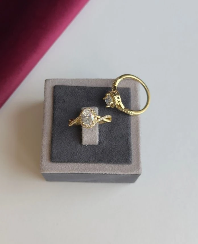 Xuping Numaralı Damla Taşlı 14K Yüzük