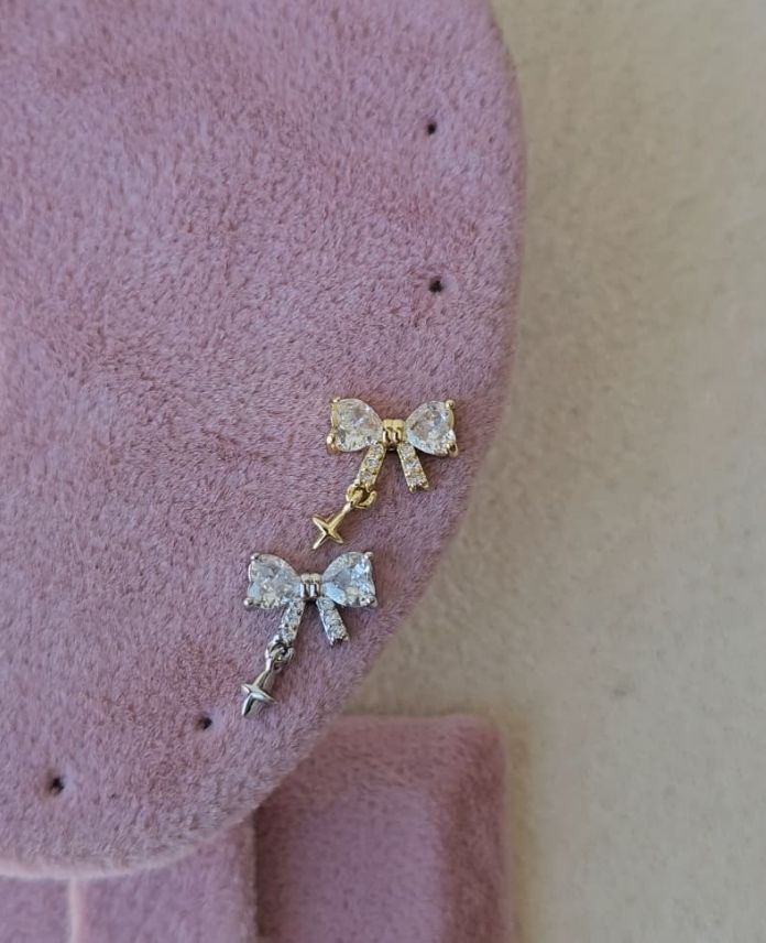 Çelik Kurdele Taşlı (Arkası Düz) Piercing