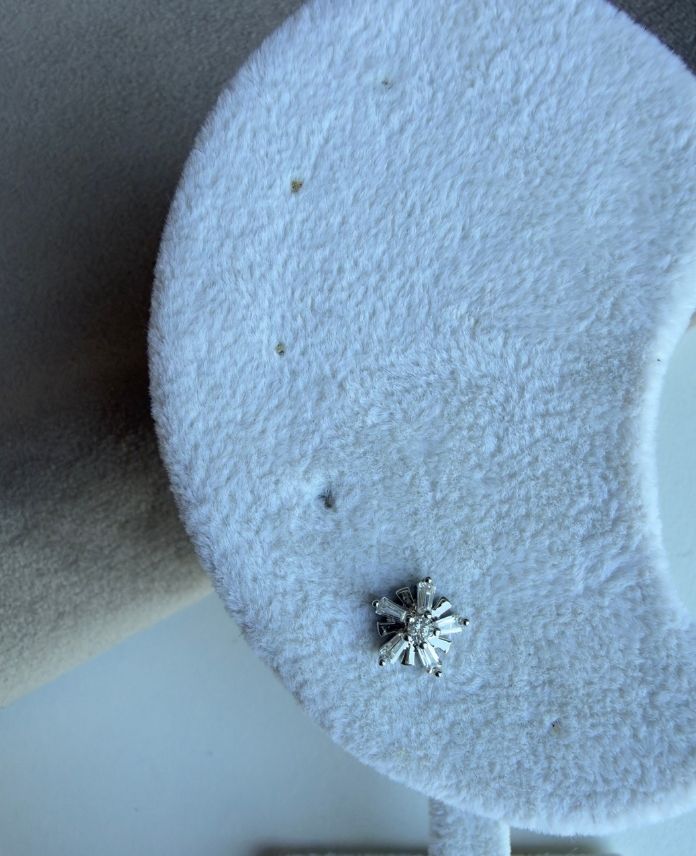 Çelik Yıldız Taşlı (Arkası Düz) Piercing