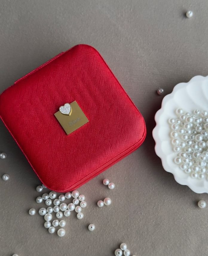 Aksesuar 10X10cm Kırmızı Takı Çantası