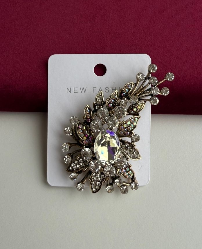 Pirinç Çiçek Taşlı Broş
