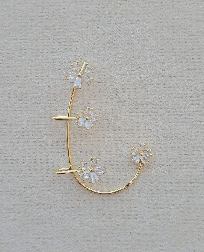 Pirinç Çiçek Taşlı Earcuff