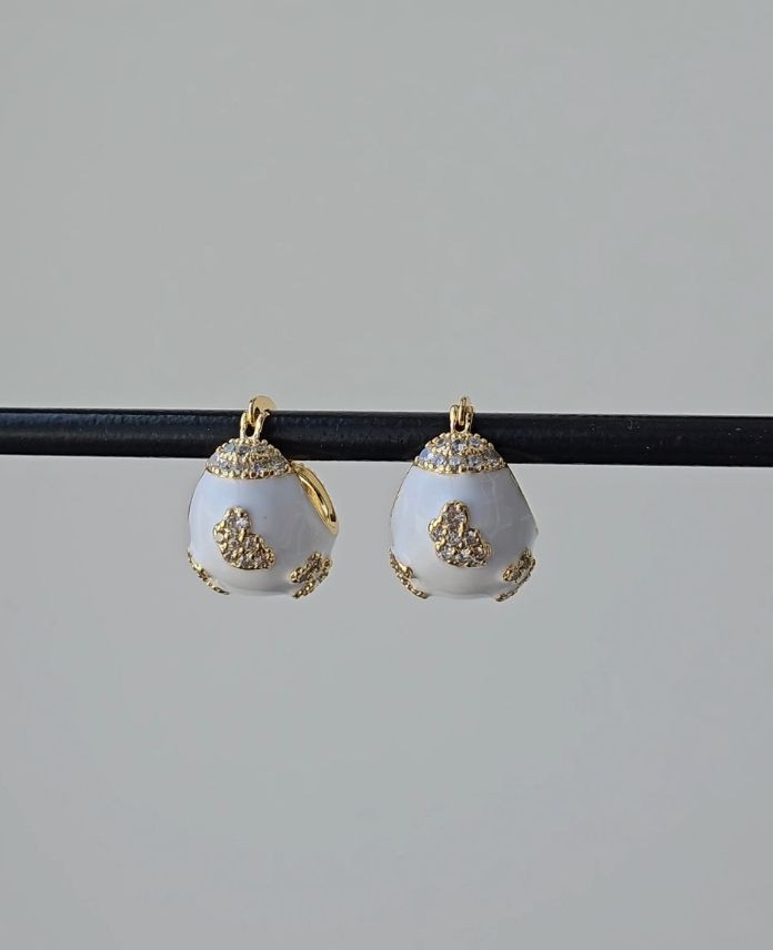 Luxury Midye Beyaz Taşlı Küpe