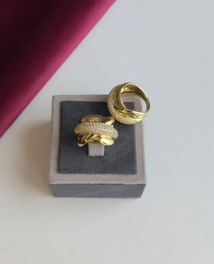 Xuping Numaralı Geniş Taşlı 14 Yüzük