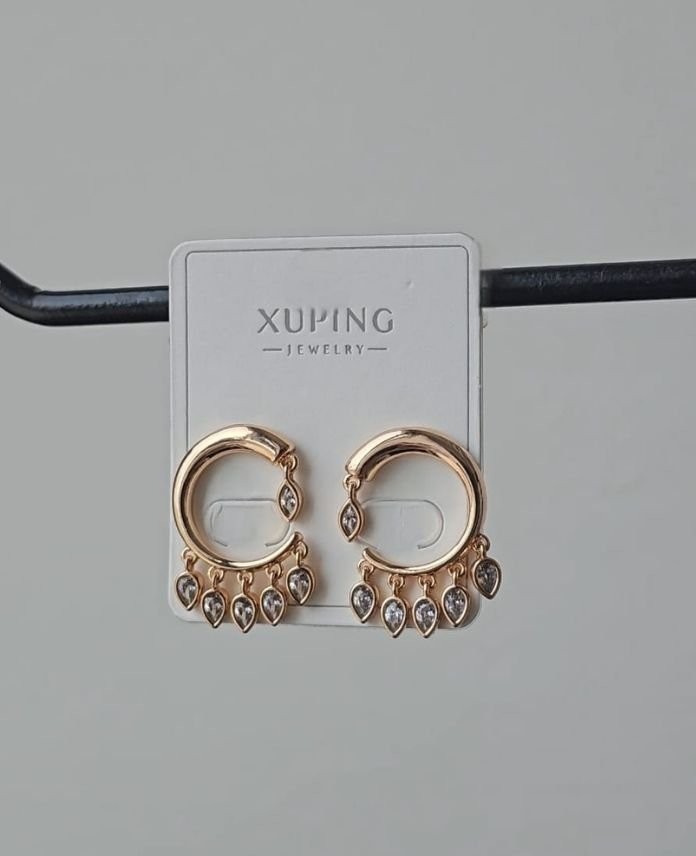 Xuping Halka Damla Taşlı Rose Küpe