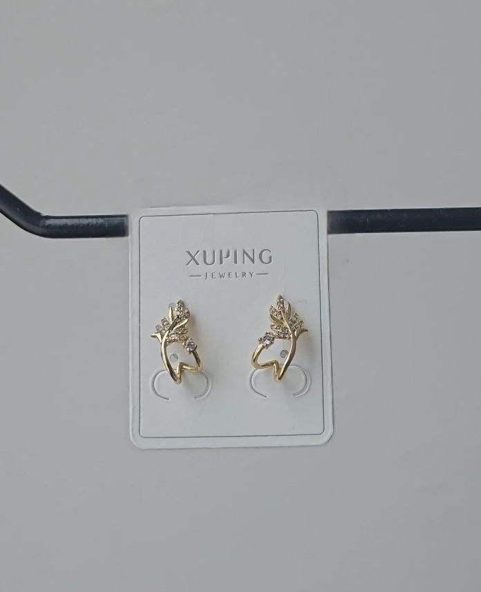 Xuping Yaprak Taşlı Gold Küpe