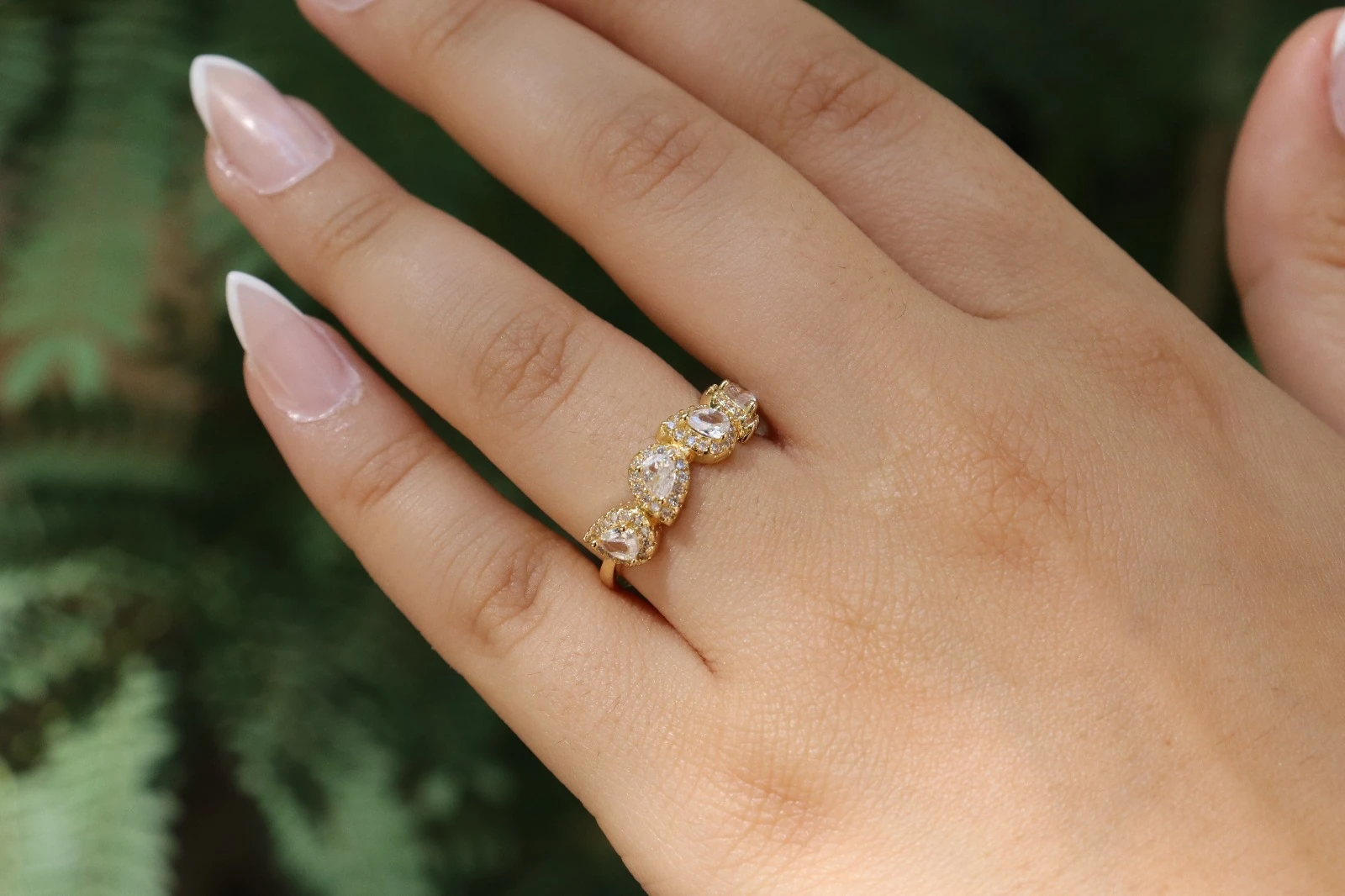 Taşlı Dört Damla Yüzük