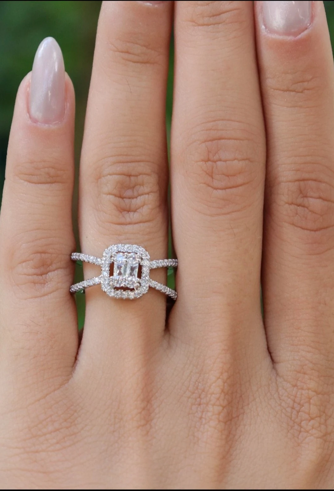 Baget Taşlı Yüzük