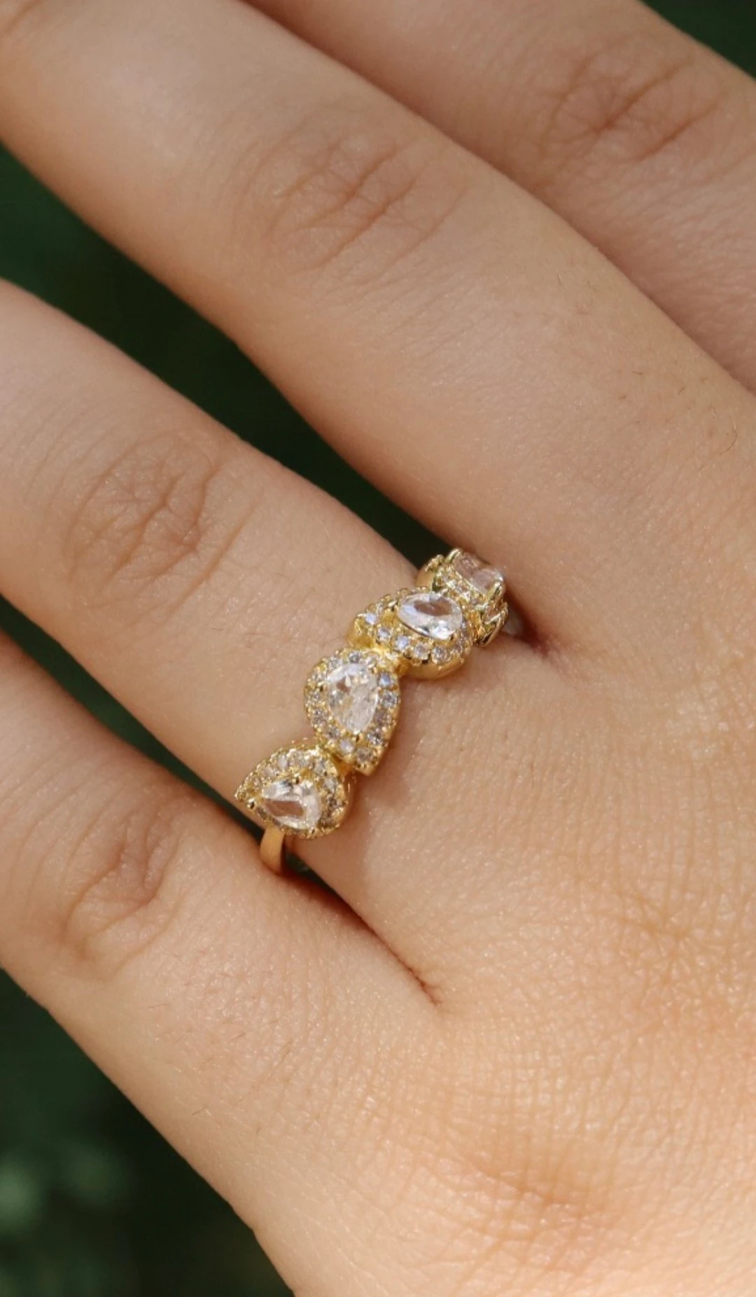 Taşlı Dört Damla Yüzük