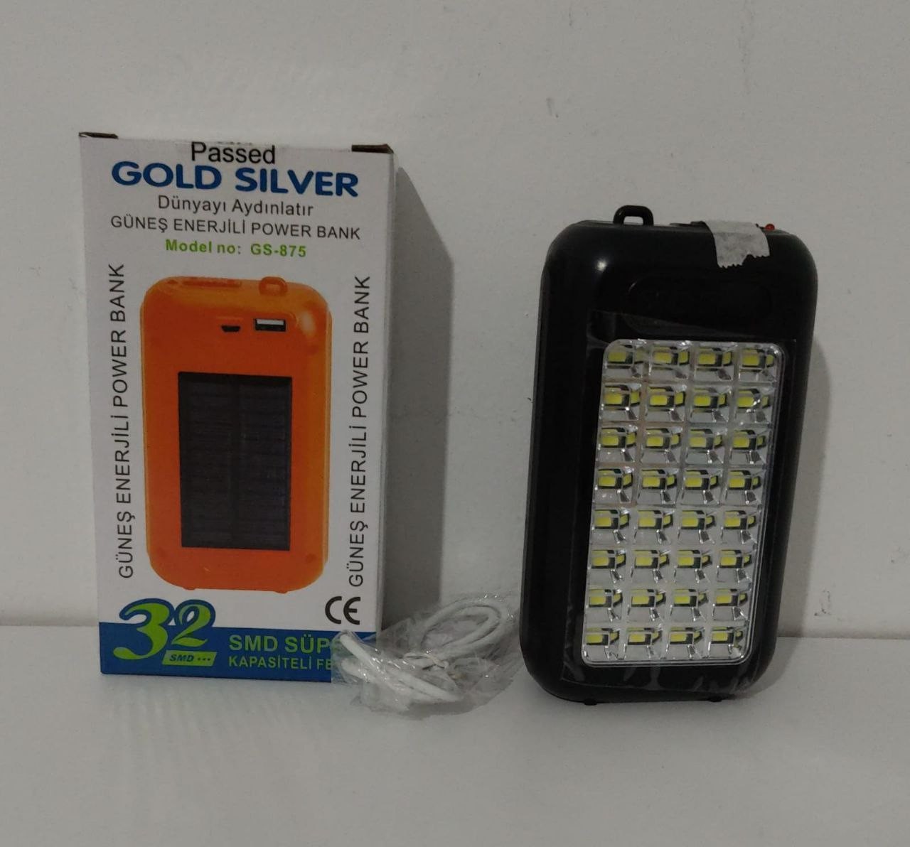 Gold Silver Güneş Enerjili Fenerli Powerbank