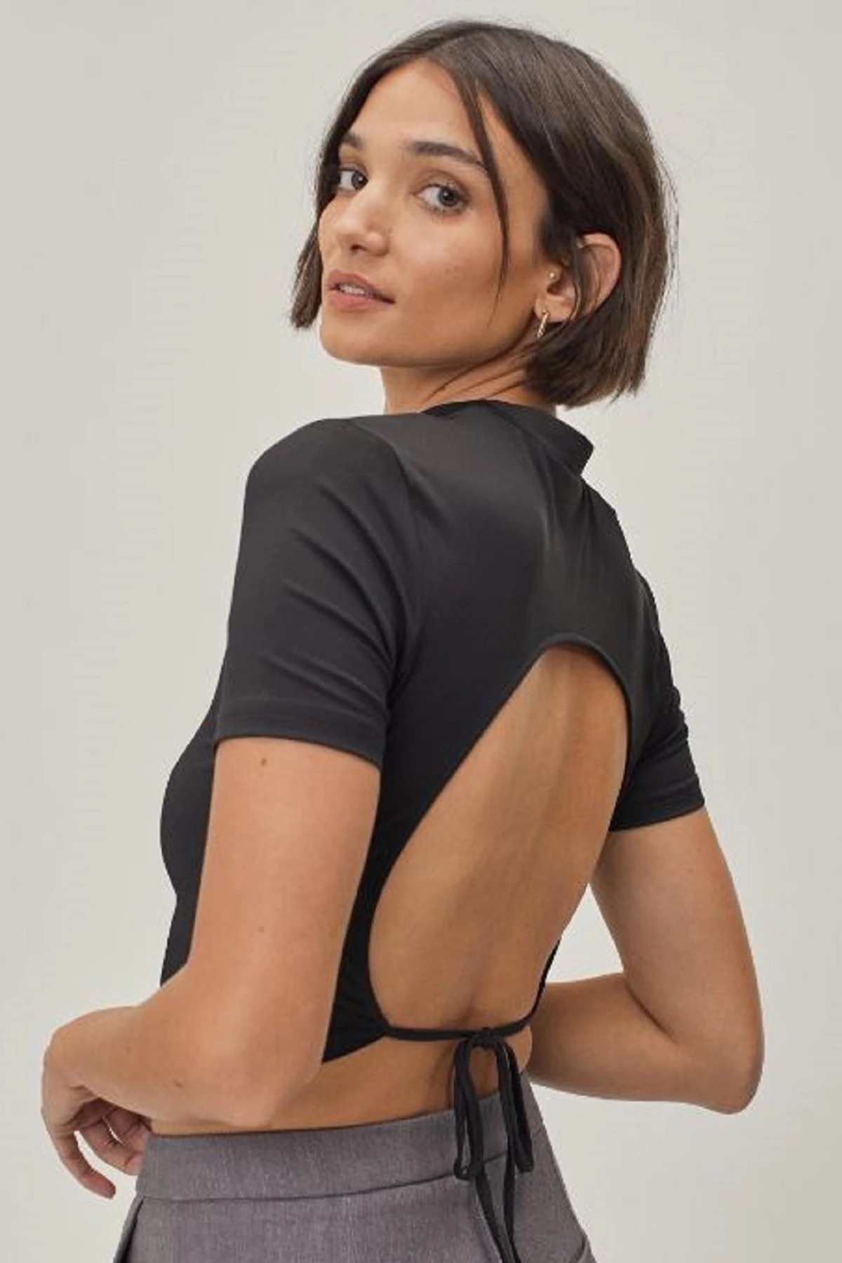 Kadın Basıc Kol Sırt Açık Crop Tshırt %100 Cotton