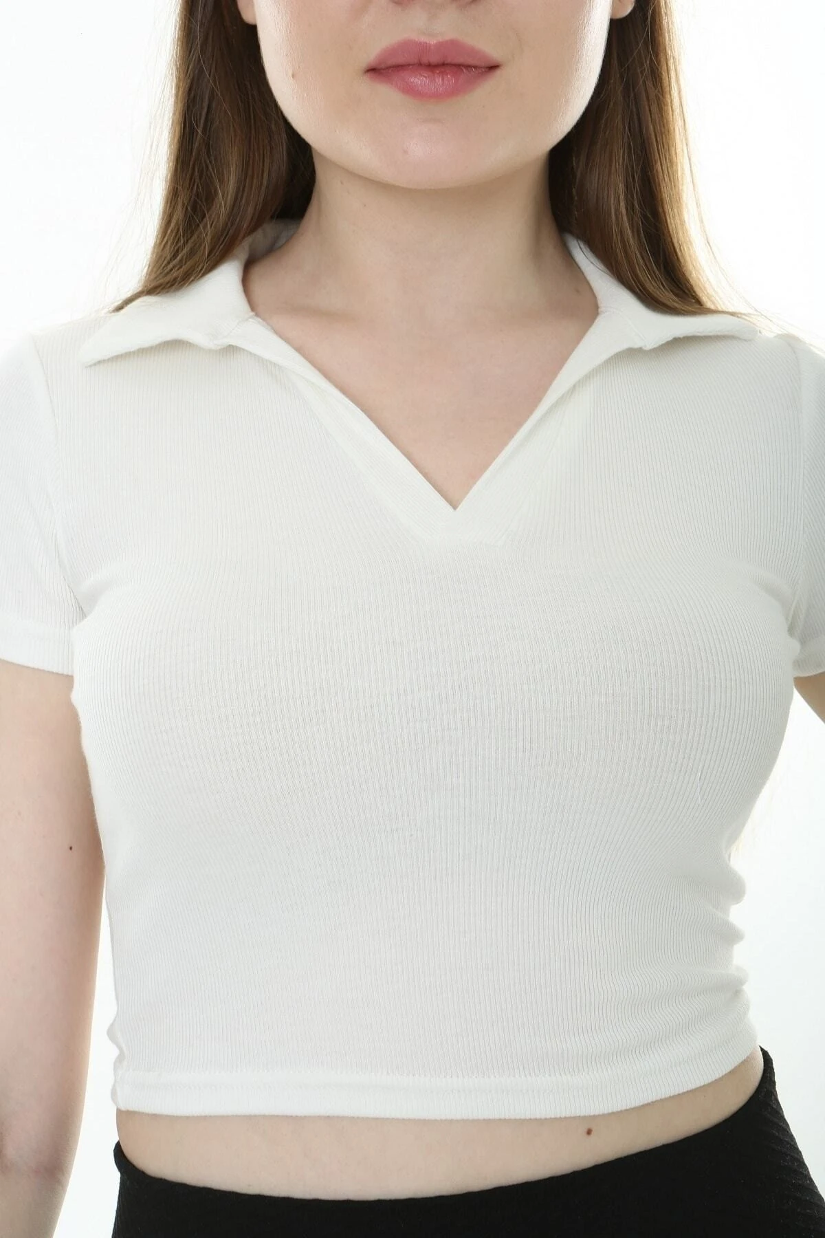 KADIN POLO YAKA CROP ,FİTİLLİ KAŞKORSE CROP T-SHIRT