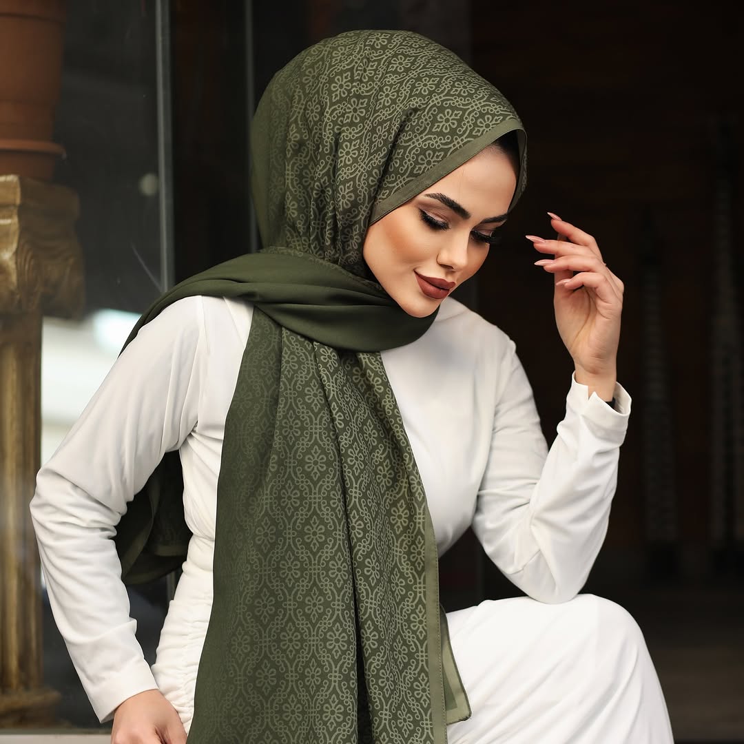 İran İpeği Kıvrım Desen