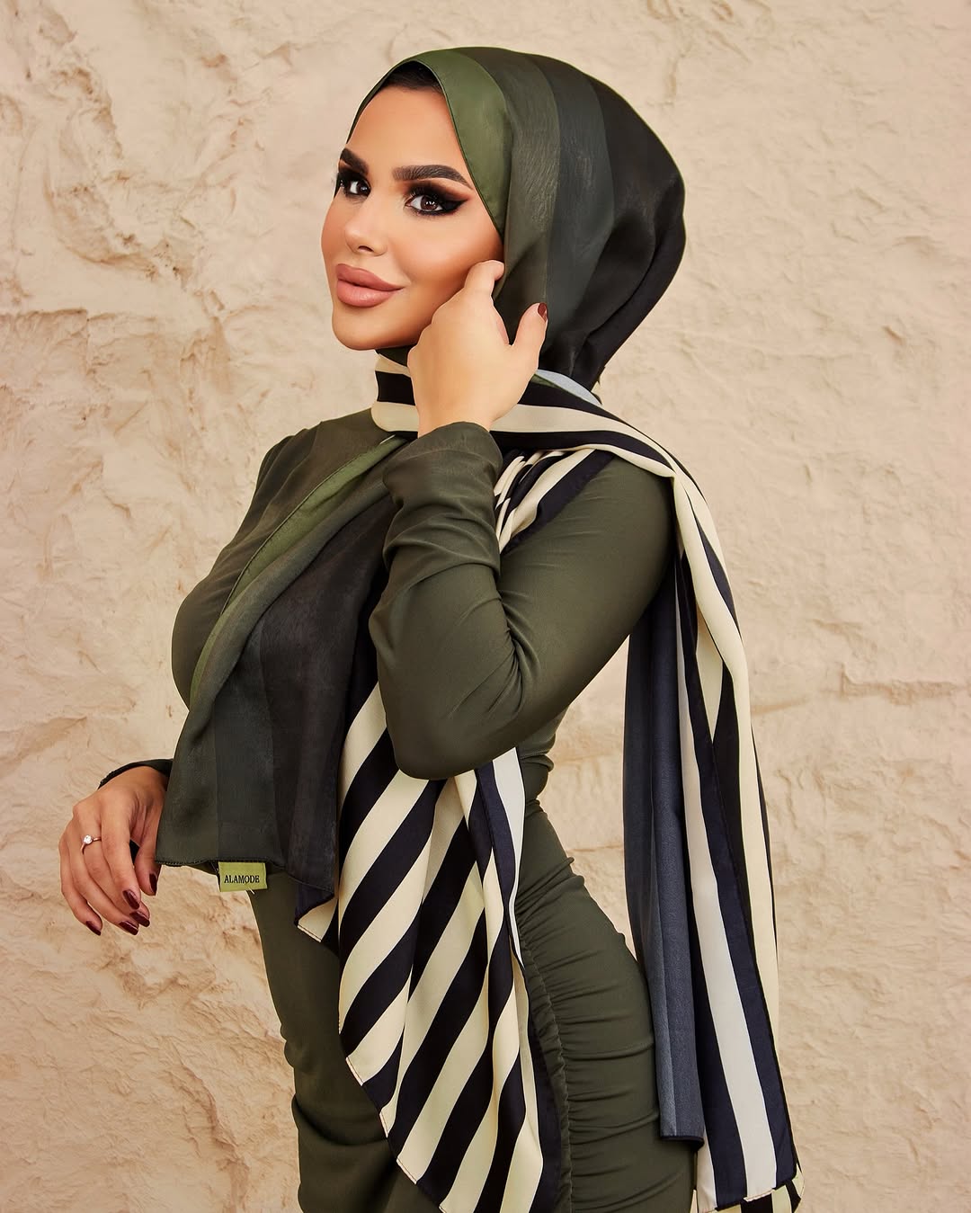 İran İpeği Çizgi Desen