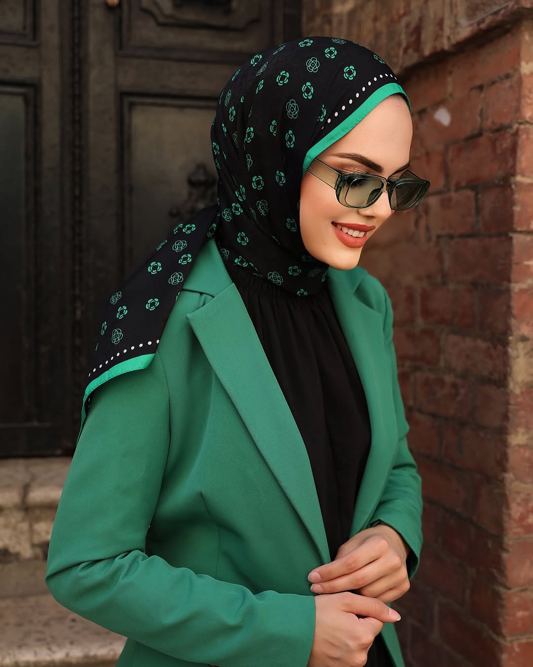 İran İpeği Gül Desen