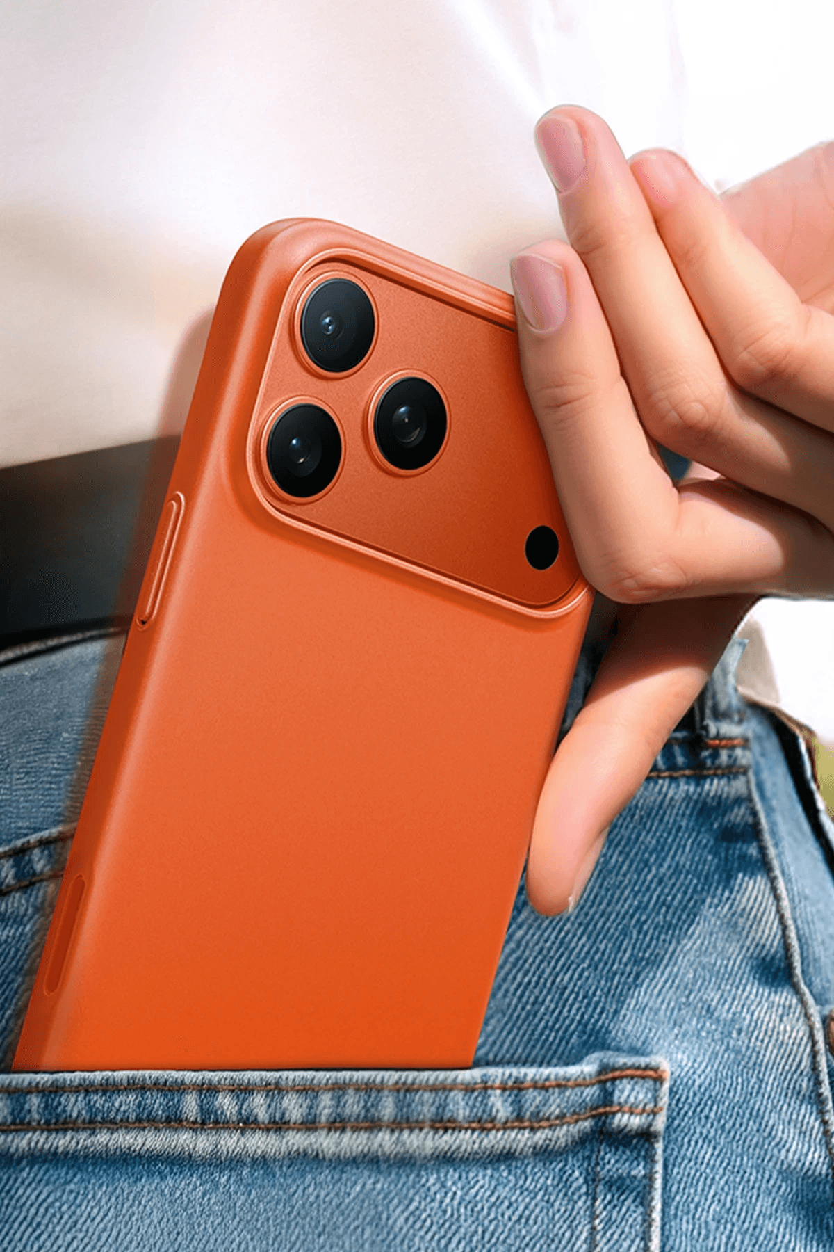 TORRAS iPhone 17 Pro Max SlimFit Magsafe Kılıf