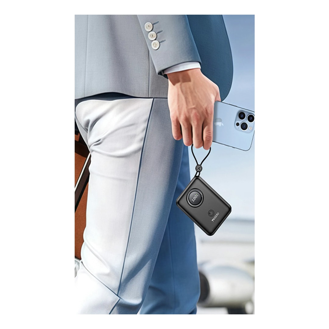 YESIDO YP64 10.000 mAh Dijital Göstergeli Dahili Type-C ve Lightning Kablolu PD Mini Powerbank - Siyah