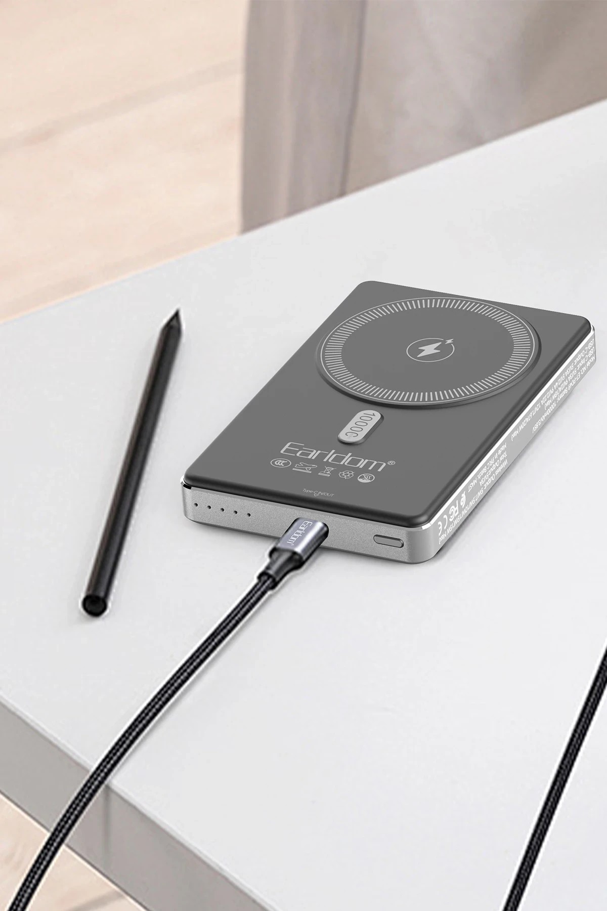 EARLDOM PD49 10.000 mAh 15W Kablosuz Şarj ve 20W Type-C Çıkışlı PD Hızlı Şarj Powerbank - Siyah