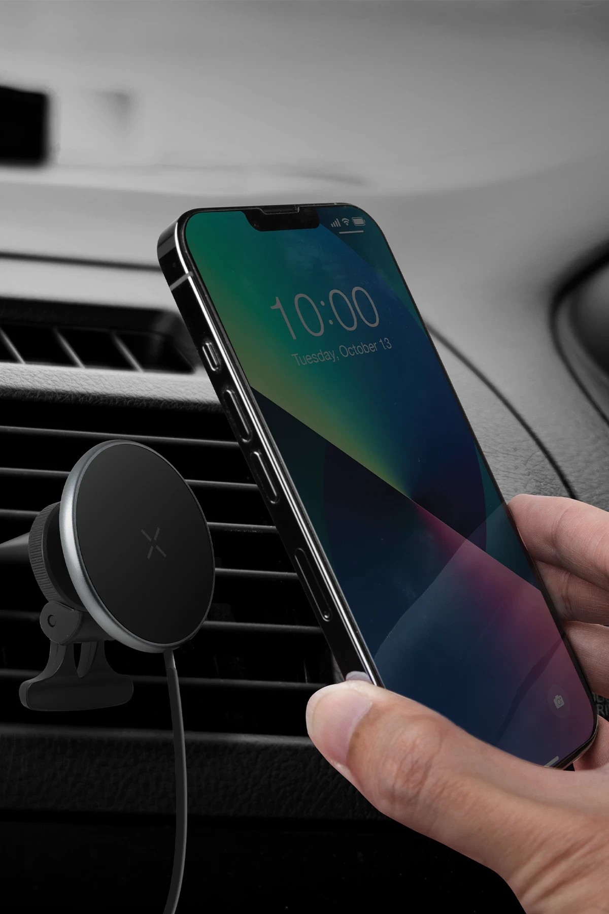 ENERGEA MagDrive 2in1 Izgara Klipsli ve Vantuzlu 15W Kablosuz Şarjlı Manyetik Magsafe Araç Tutucu - Siyah
